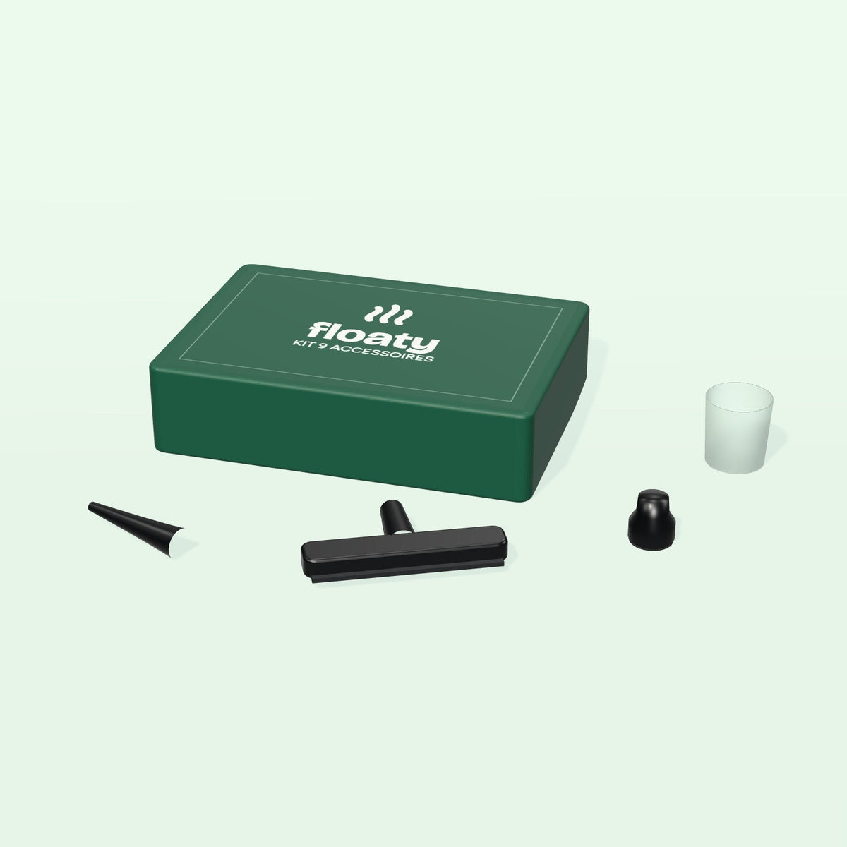 Coffret vert du kit Floaty 9 accessoires entouré d'une raclette, d'une brosse ronde, d'une buse, d'un gobelet doseur et de la rallonge flexible